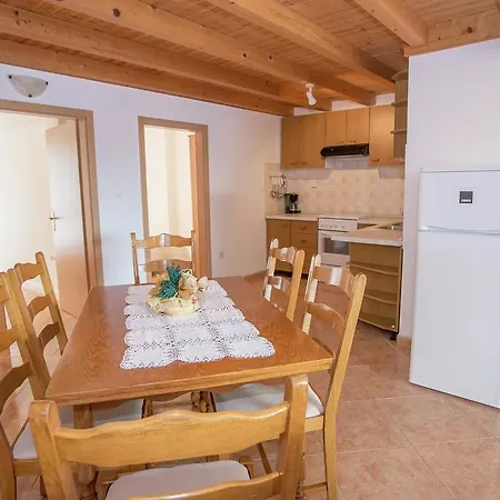 Apartman Comfortable In Near Sea *